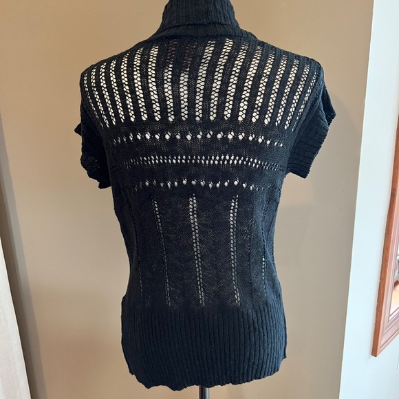 Pink Rose Black Knit Open Cardigan, Lightweight, Short Sleeve, Size Large - Picture 5 of 7